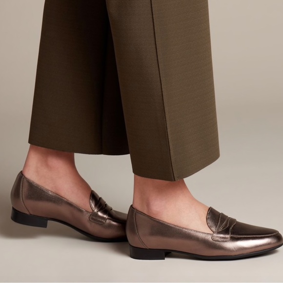 Unstructured by Clarks Pebble Metallic Loafer NWT - Picture 6 of 6